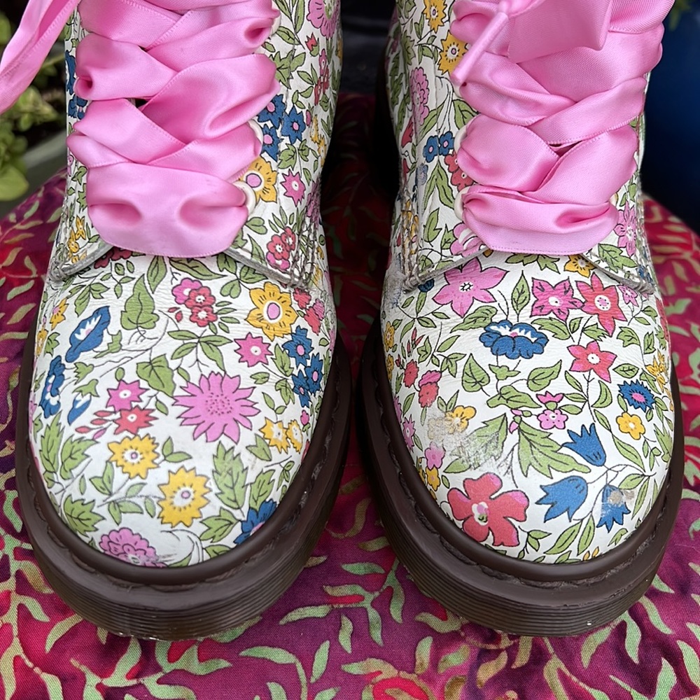 Dr. Martens Liberty Floral Colorful Leather Boots - Picture 13 of 17